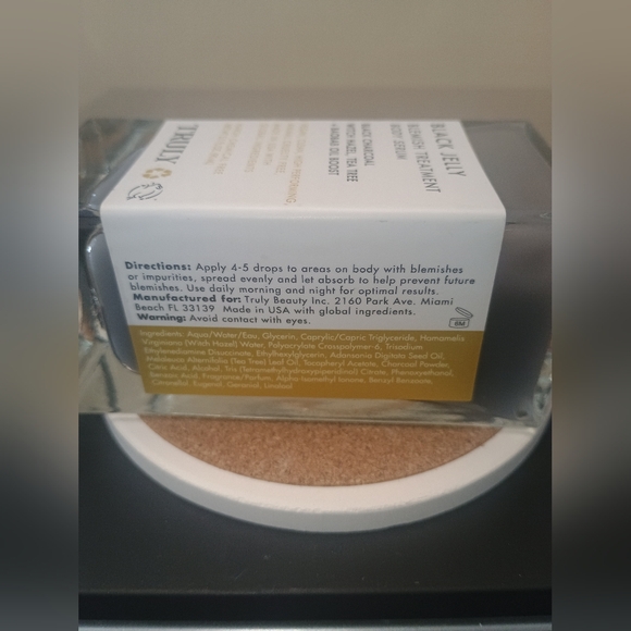 Truly Black Jelly Blemish Treatment Body Serum - Picture 2 of 2